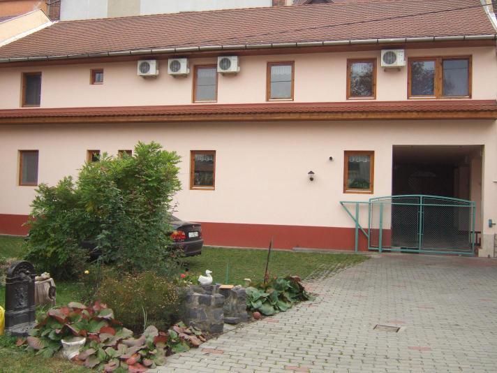 Tímárház Panzió Szeged Exterior foto